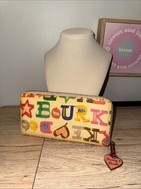 Y2K Dooney & Bourke Cream Multicolor Logo Zip Wallet with Heart Charm